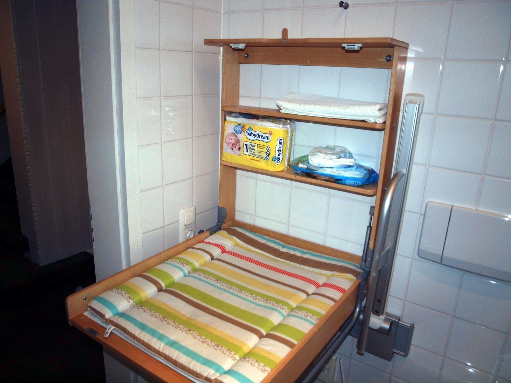 Hotel & Restaurant Bellevue Schmoelln Dış mekan fotoğraf