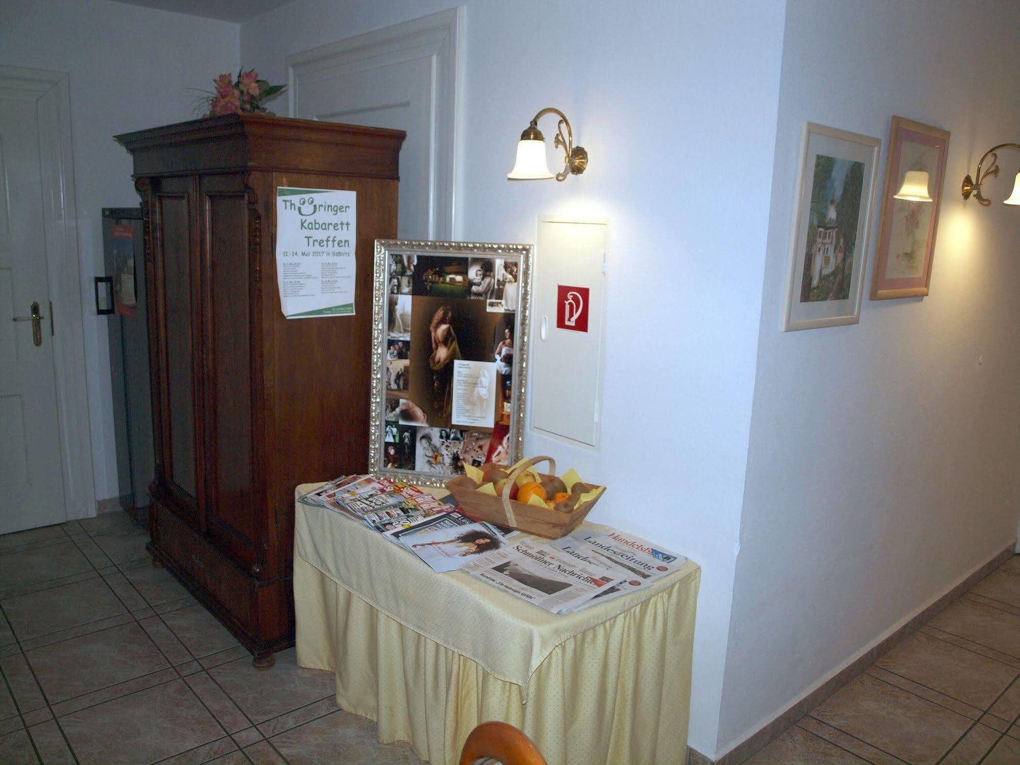 Hotel & Restaurant Bellevue Schmoelln Dış mekan fotoğraf